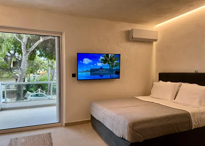 24K Luxury Apartment Near The Beach